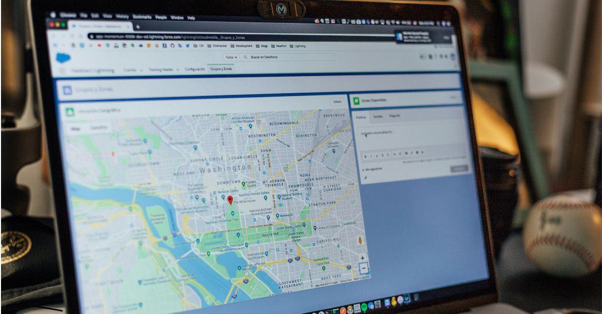 building custom maps with the Google Maps API